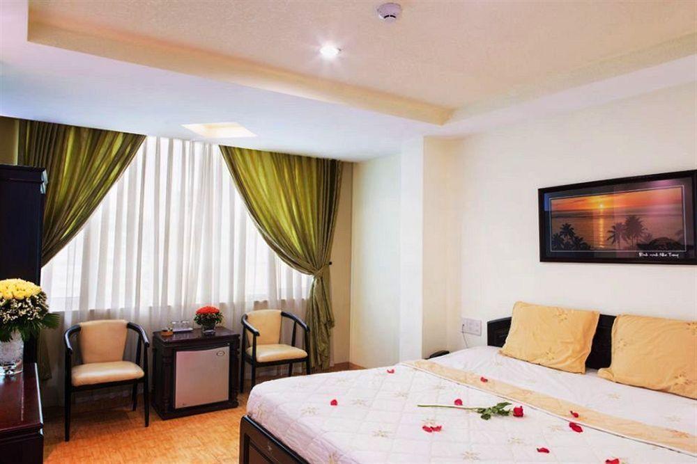 Mai Huy Hotel ニャチャン エクステリア 写真
