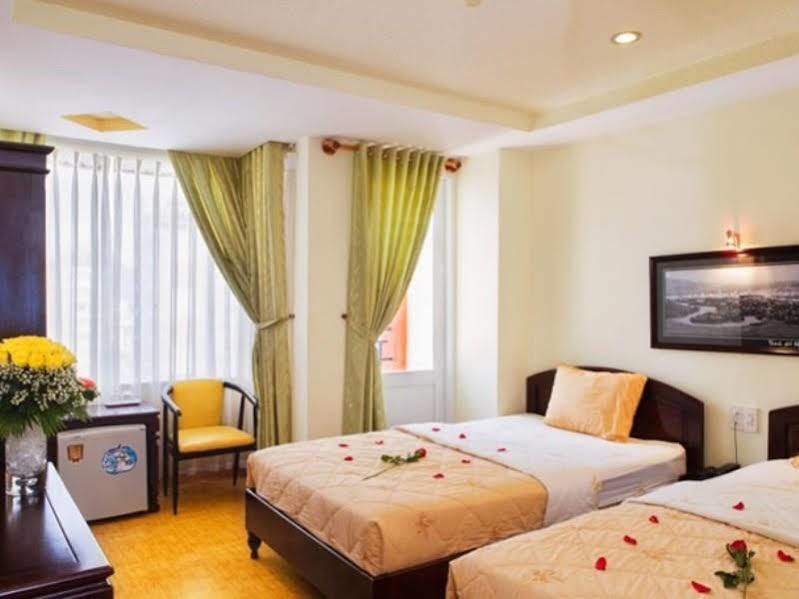 Mai Huy Hotel ニャチャン エクステリア 写真
